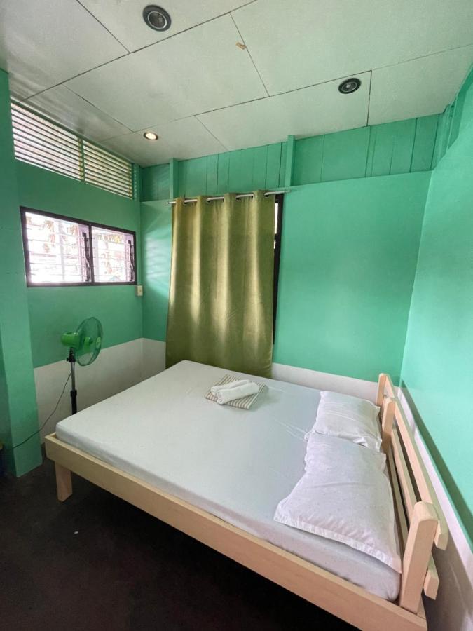 Austrias Guest House El Nido Esterno foto