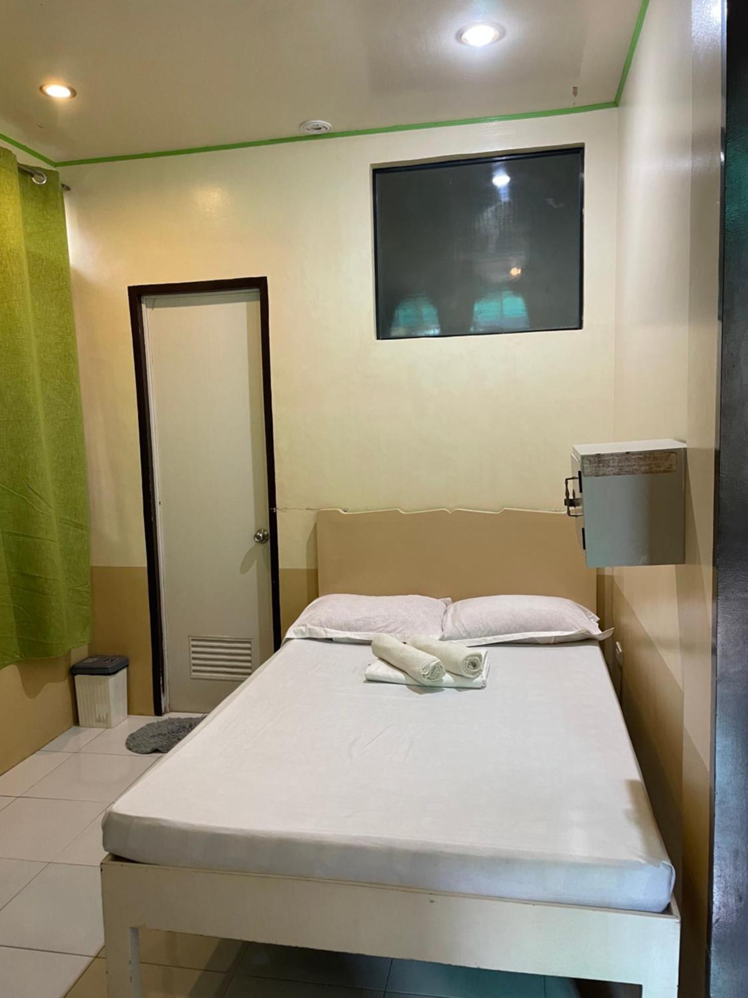 Austrias Guest House El Nido Esterno foto